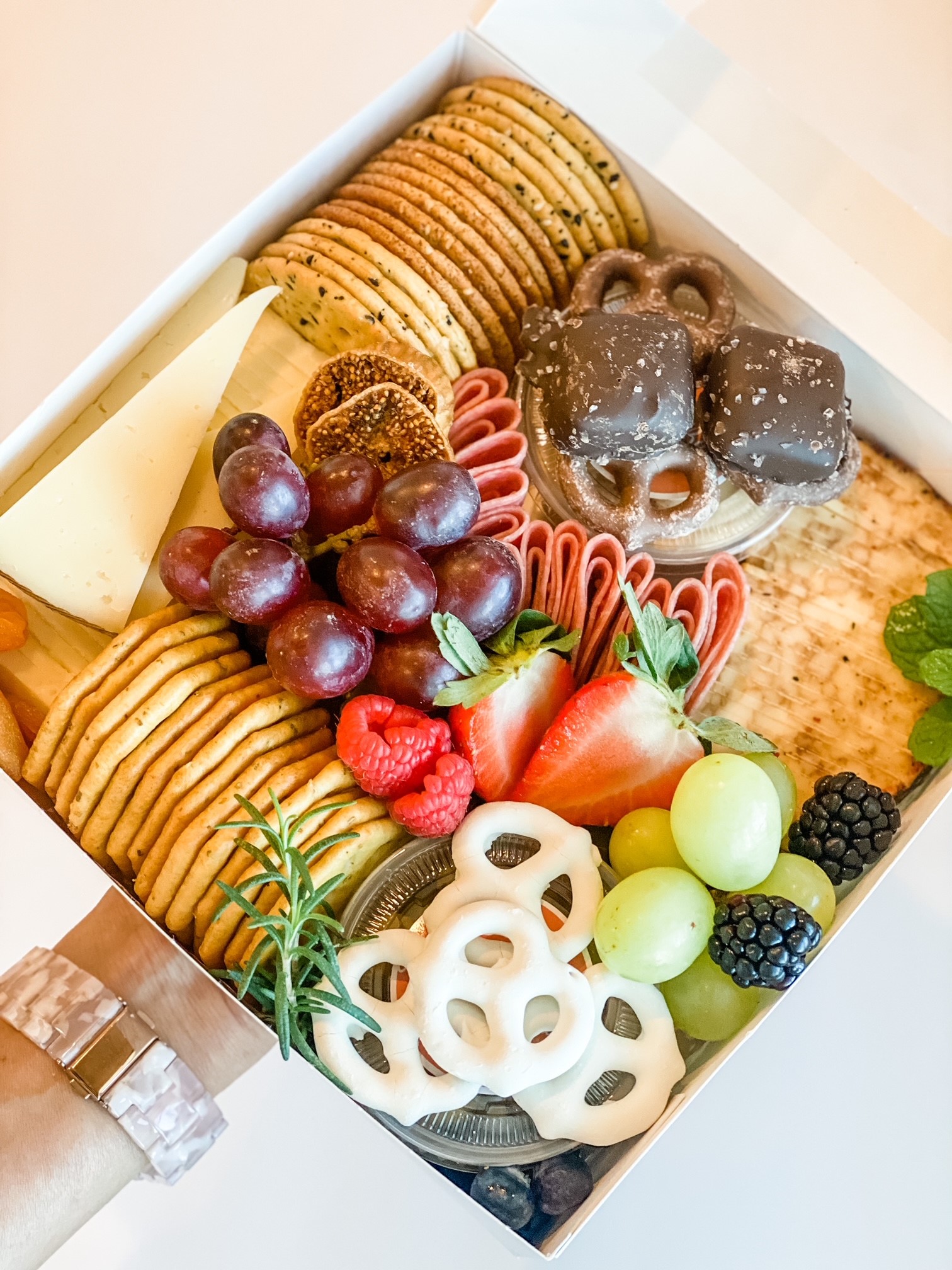 Petit Graze Boxes (4 Units)